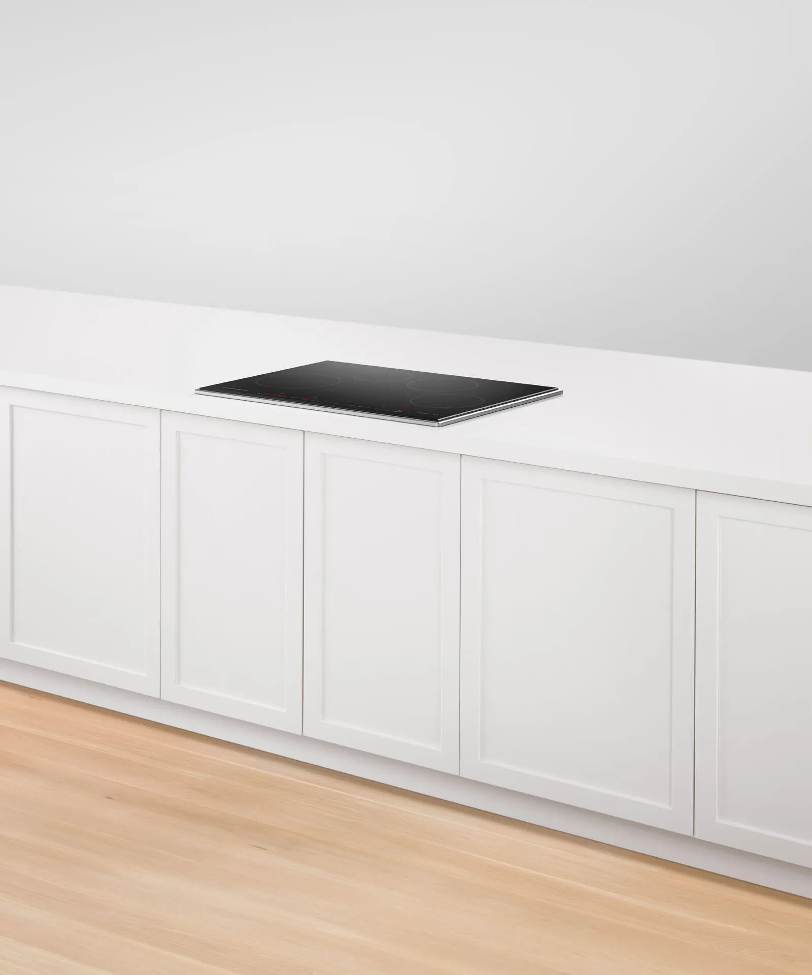 Fisher & Paykel CI304PTX4 Induction Cooktop. 30. 4 Zones