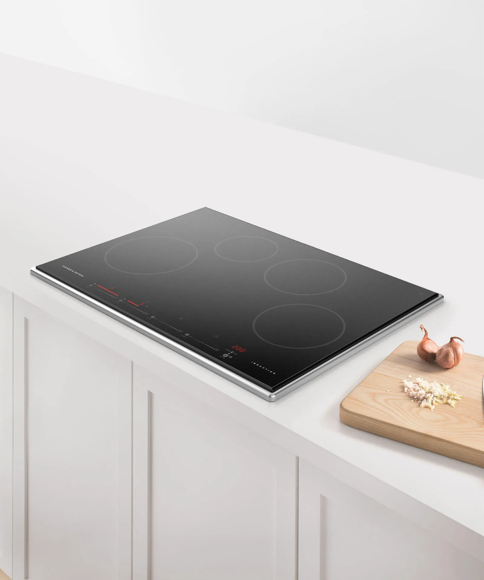 Fisher & Paykel CI304PTX4 Induction Cooktop. 30. 4 Zones