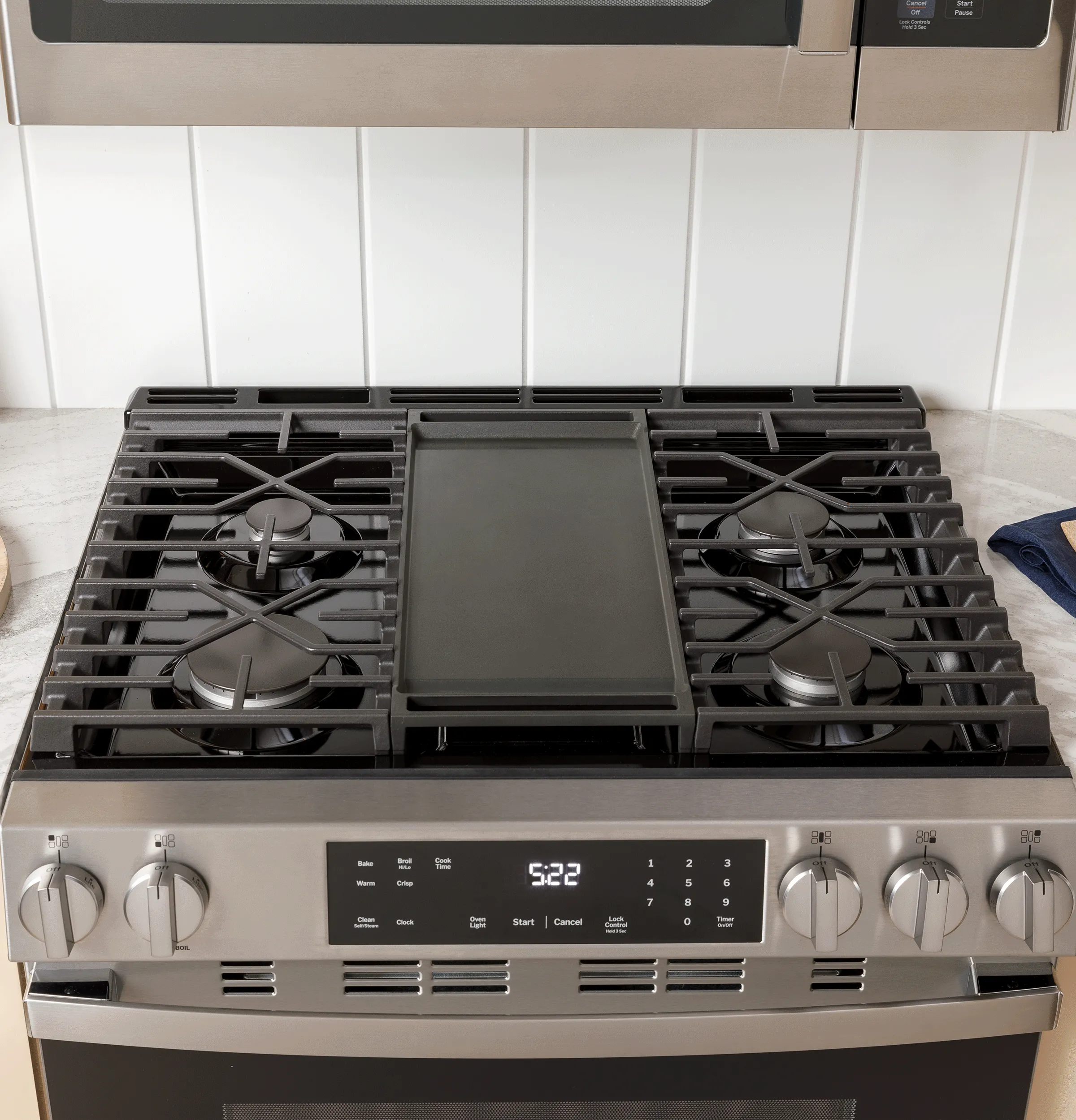 Ge Appliances GGS500SVSS Ge 30 Slide-In Front Control Gas Range With Crisp Mode