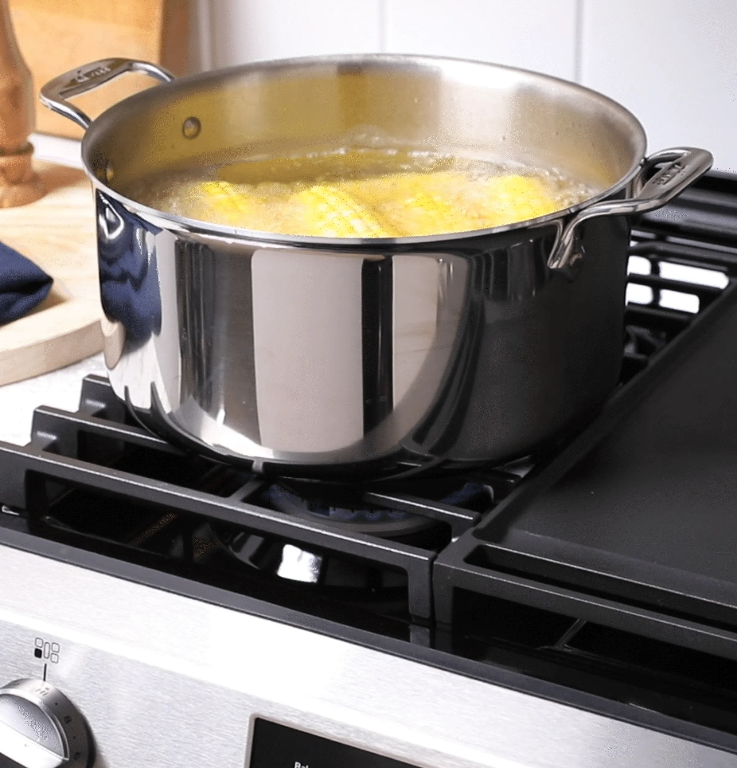 Ge Appliances GGS500SVSS Ge 30 Slide-In Front Control Gas Range With Crisp Mode