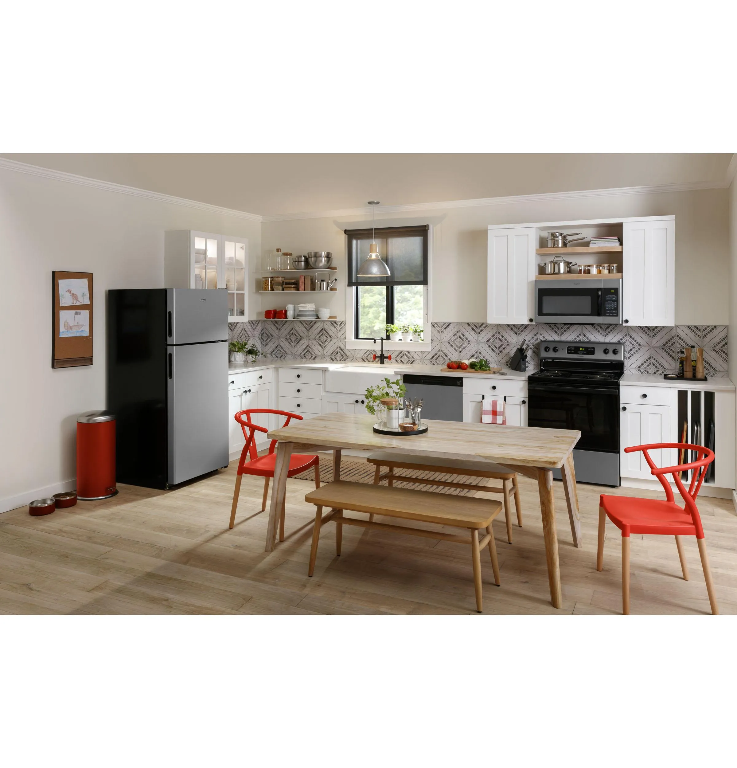 Hotpoint RVM5160MPSA Hotpoint 1.6 Cu. Ft. Over-The-Range Microwave Oven