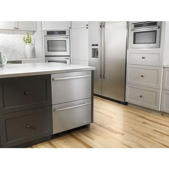 Jennair JJW3830WB Double Wall Oven With V2 Vertical Dual-Fan Convection System. 30