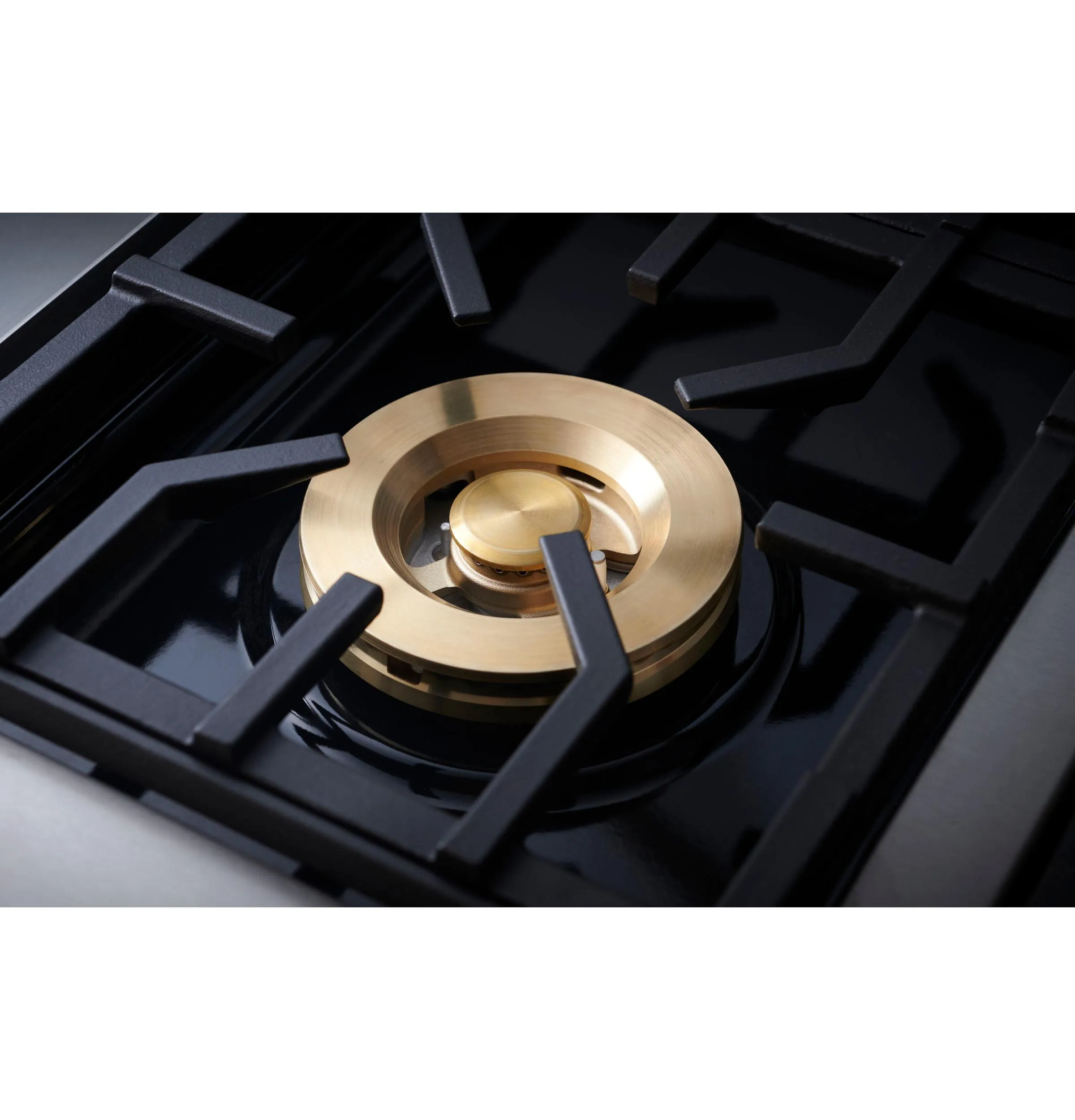 Monogram ZDP484NGTSS Monogram 48 Dual-Fuel Professional Range With 4 Burners. Grill. And Griddle