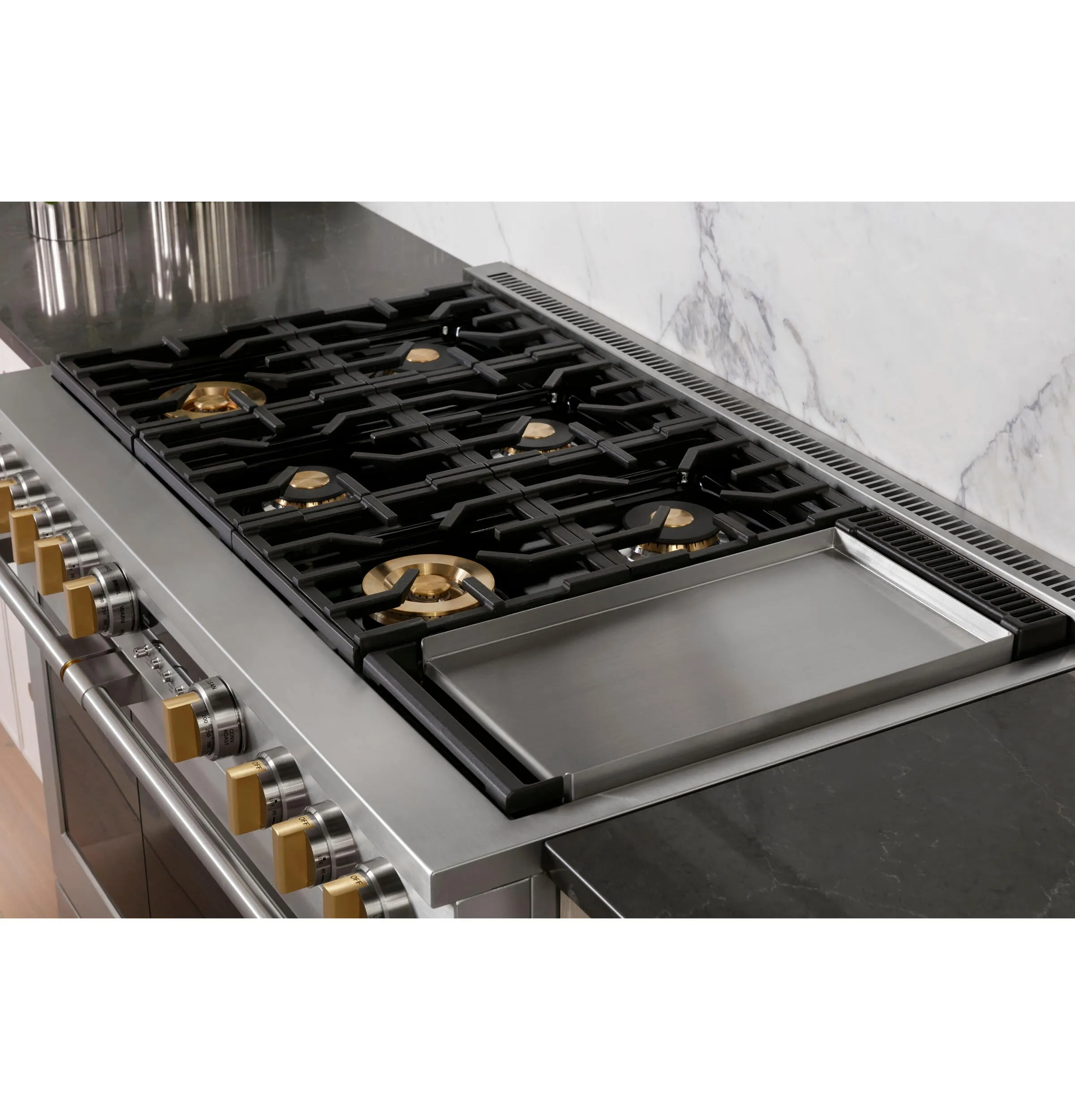 Monogram ZGP486NDTSS Monogram 48 All Gas Professional Range With 6 Burners And Griddle (Natural Gas)