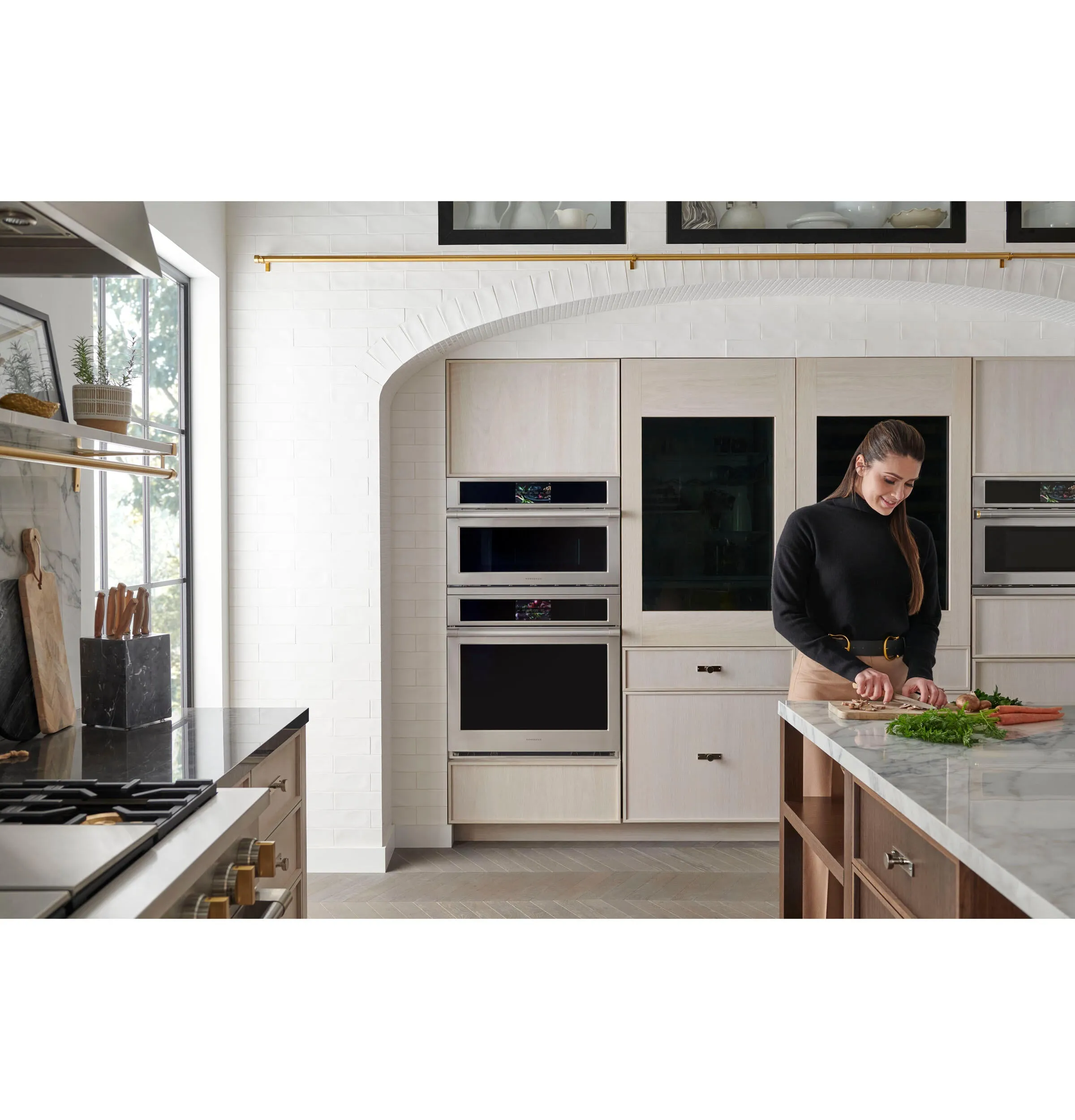Monogram ZTSX1DPSNSS Monogram 30 Smart Electric Convection Single Wall Oven Statement Collection