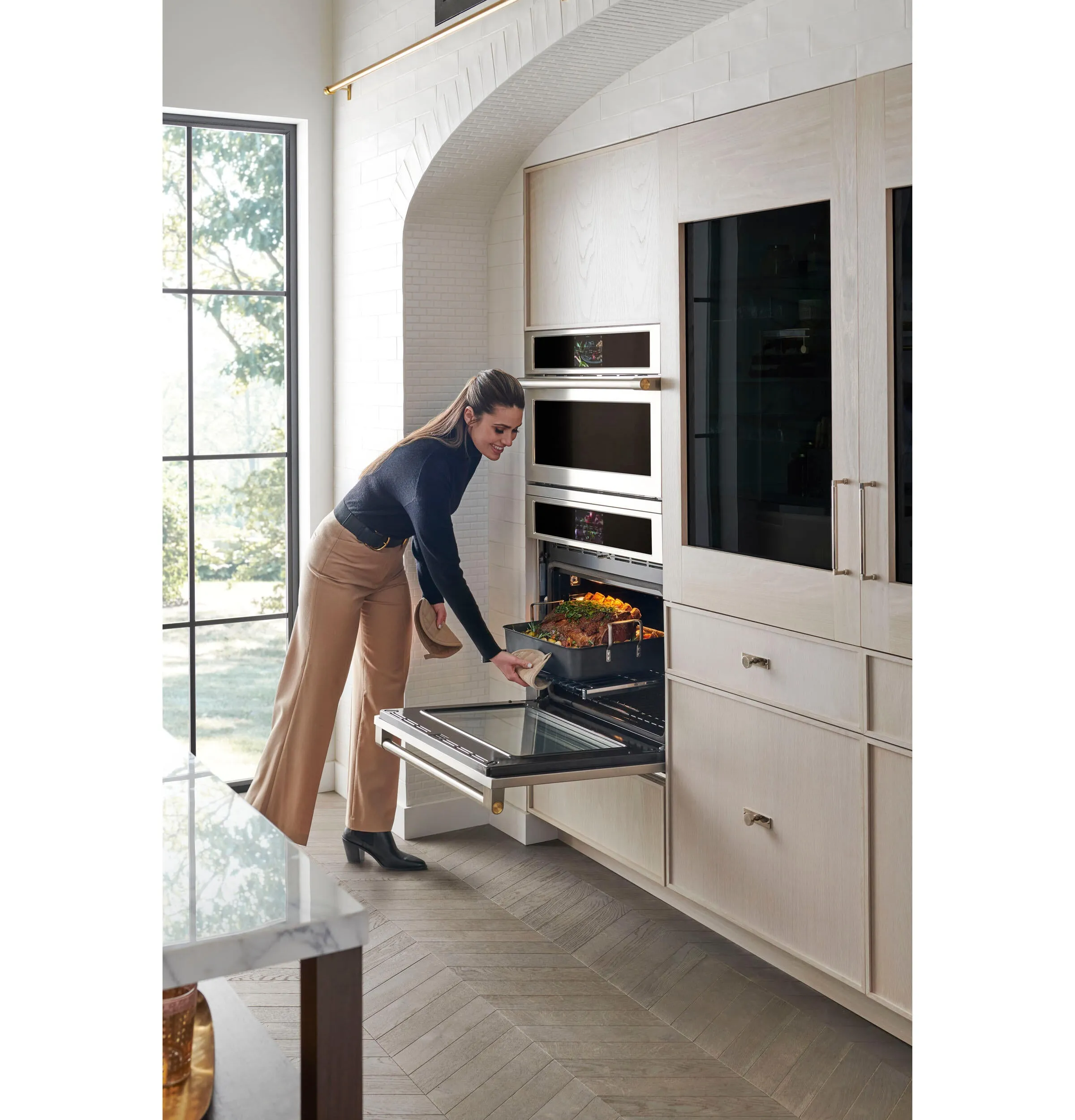 Monogram ZTSX1DPSNSS Monogram 30 Smart Electric Convection Single Wall Oven Statement Collection