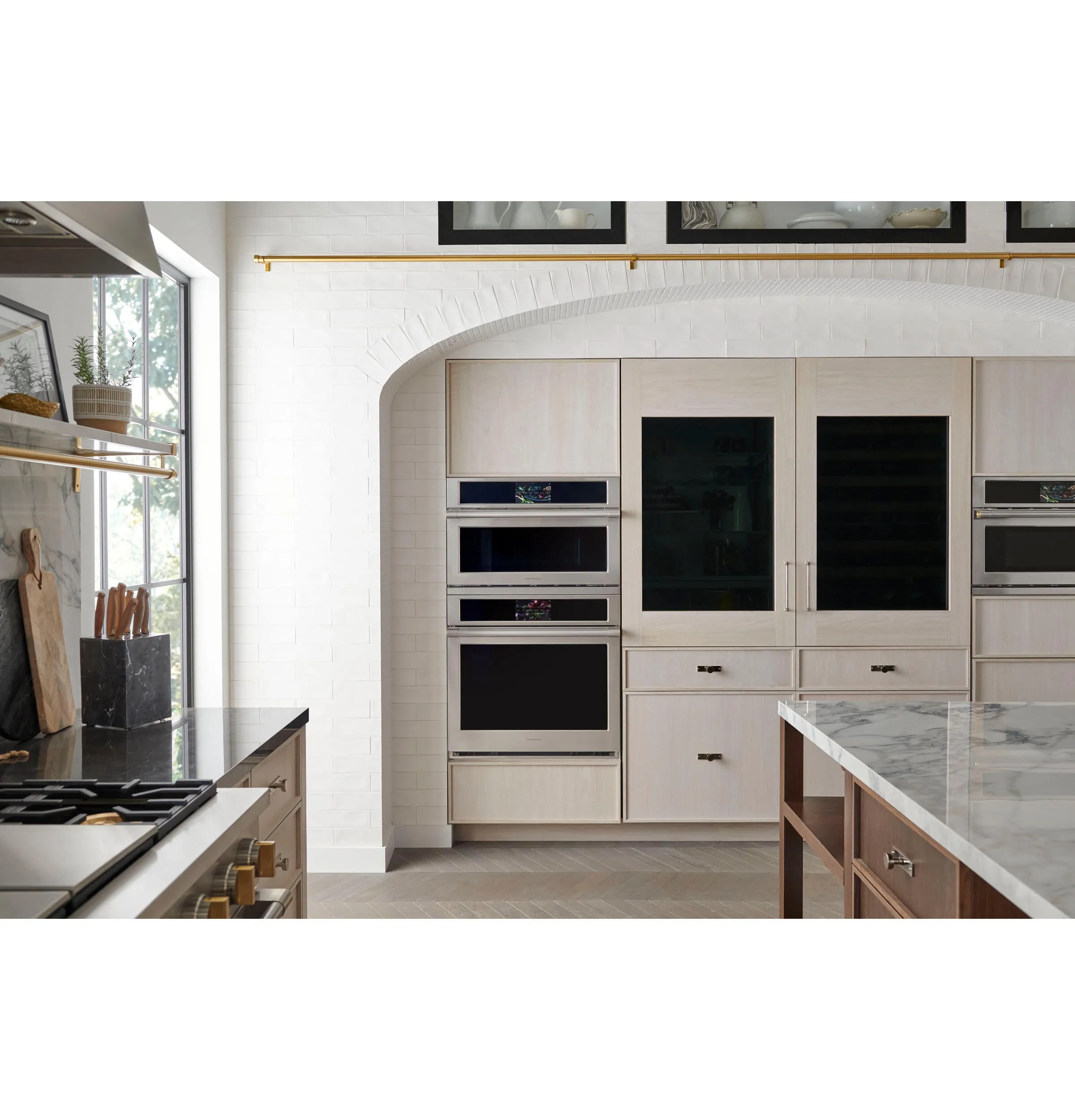Monogram ZTSX1DPSNSS Monogram 30 Smart Electric Convection Single Wall Oven Statement Collection