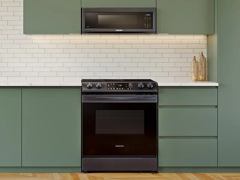 Samsung NE63B8211SG 6.3 Cu. Ft. Smart Instant Heat Induction Slide-In Range In Black Stainless Steel