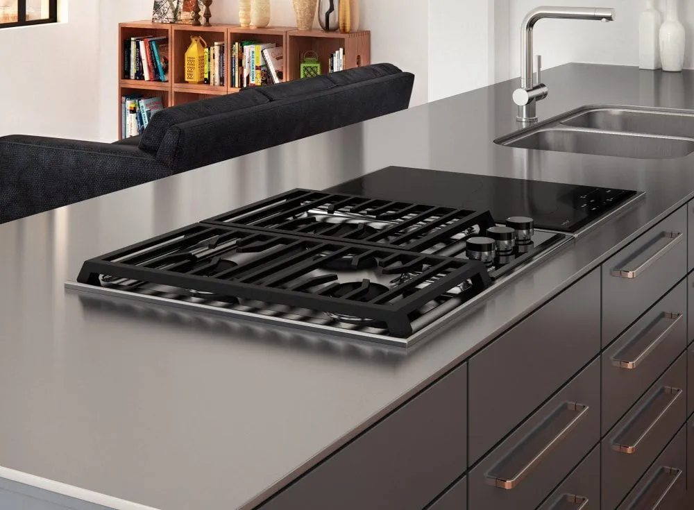 Wolf CG243TFS 24 Transitional Framed Gas Cooktop